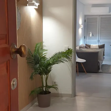 Apartment Sweet *